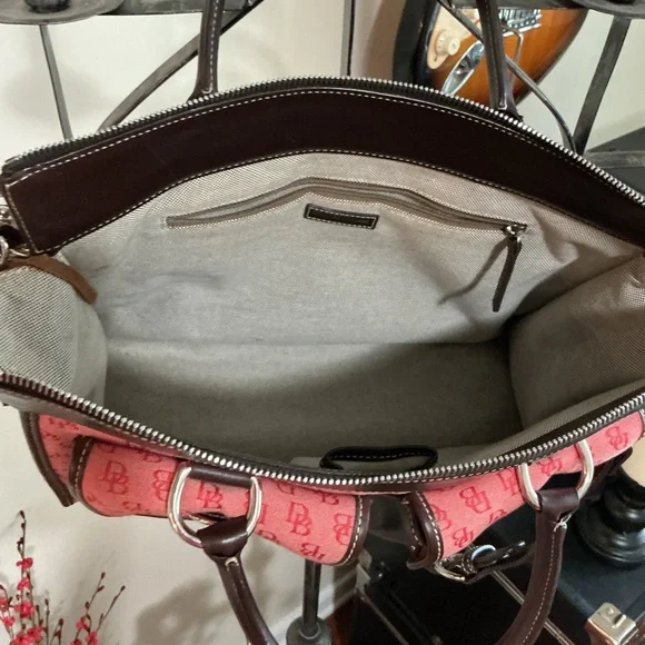 DOONEY & BOURKE Vintage Bundle Red Bags Double Pocket and Monogram 6 Pieces - Picture 15 of 15